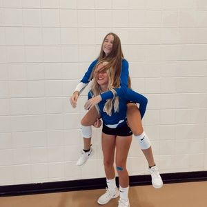 Meet your Posher, Emily